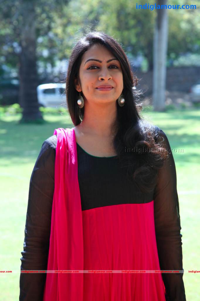 Sagari Venkata Actress hd photo