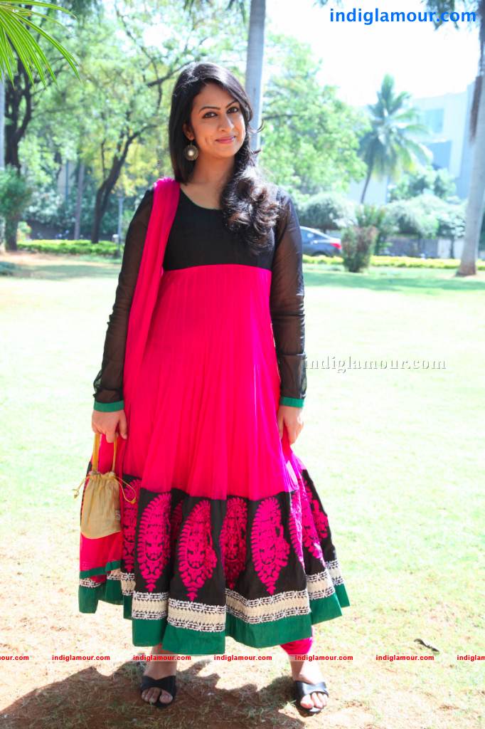 Sagari Venkata Actress hd photo
