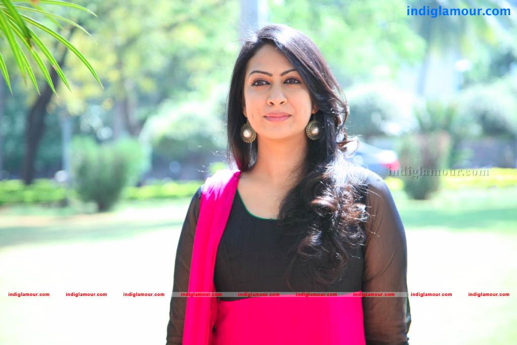 Sagari Venkata Actress hd photo