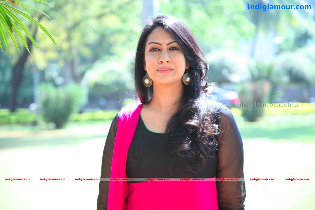 Sagari Venkata Actress hd photo