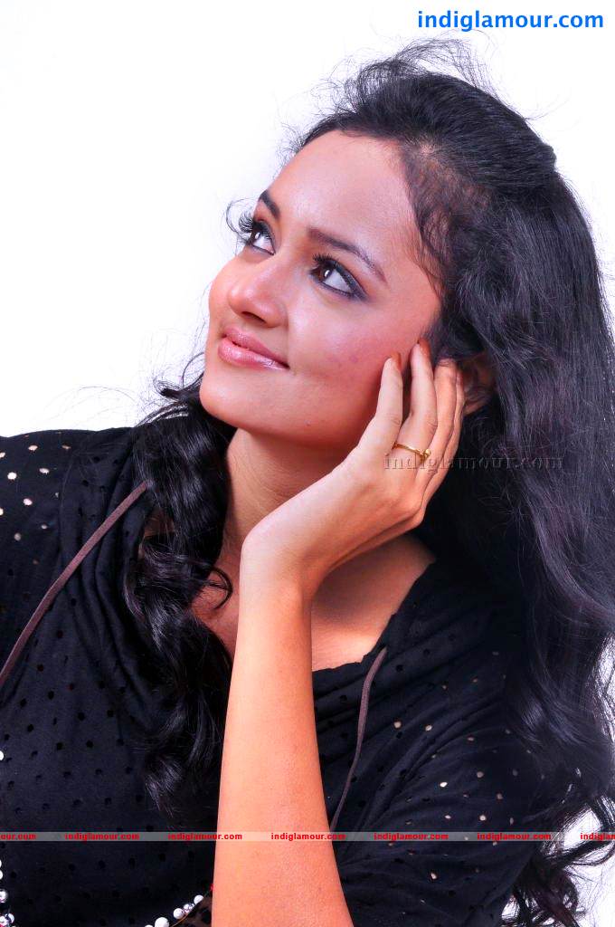 Shanvi Actress hd photo