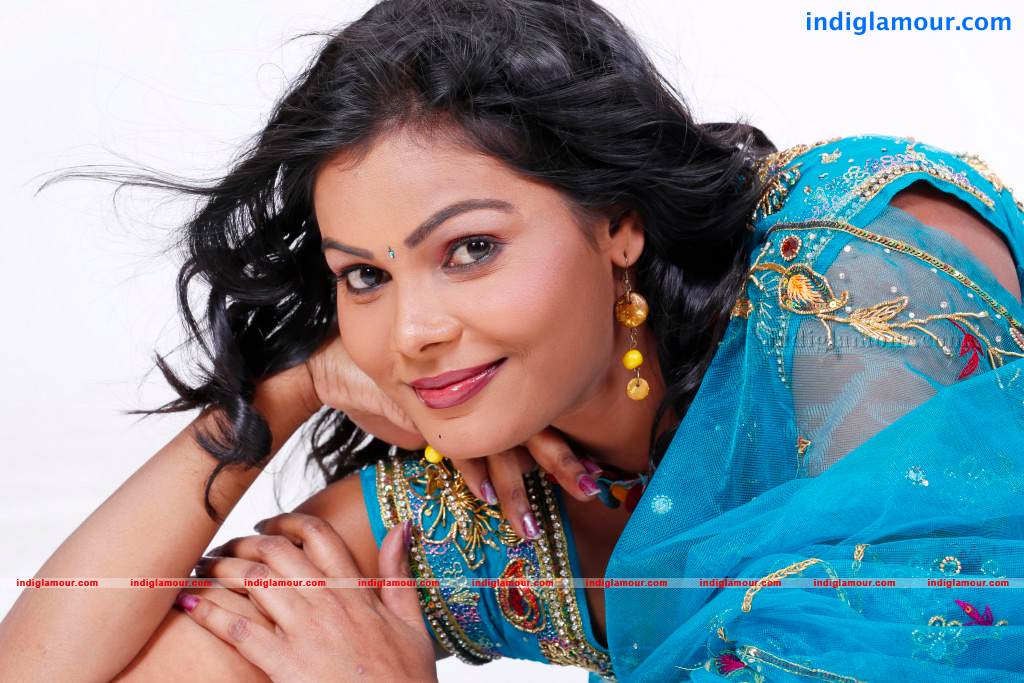 Silpa Actress hd photo