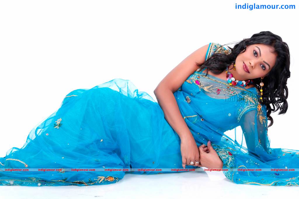 Silpa Actress hd photo