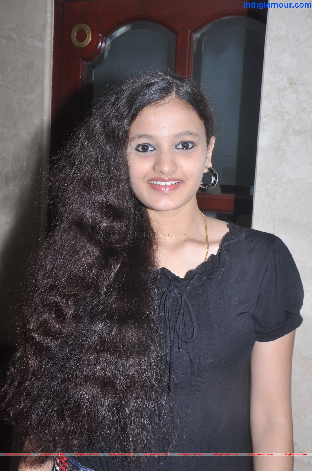 Sona Mukherjee Actress hd photo