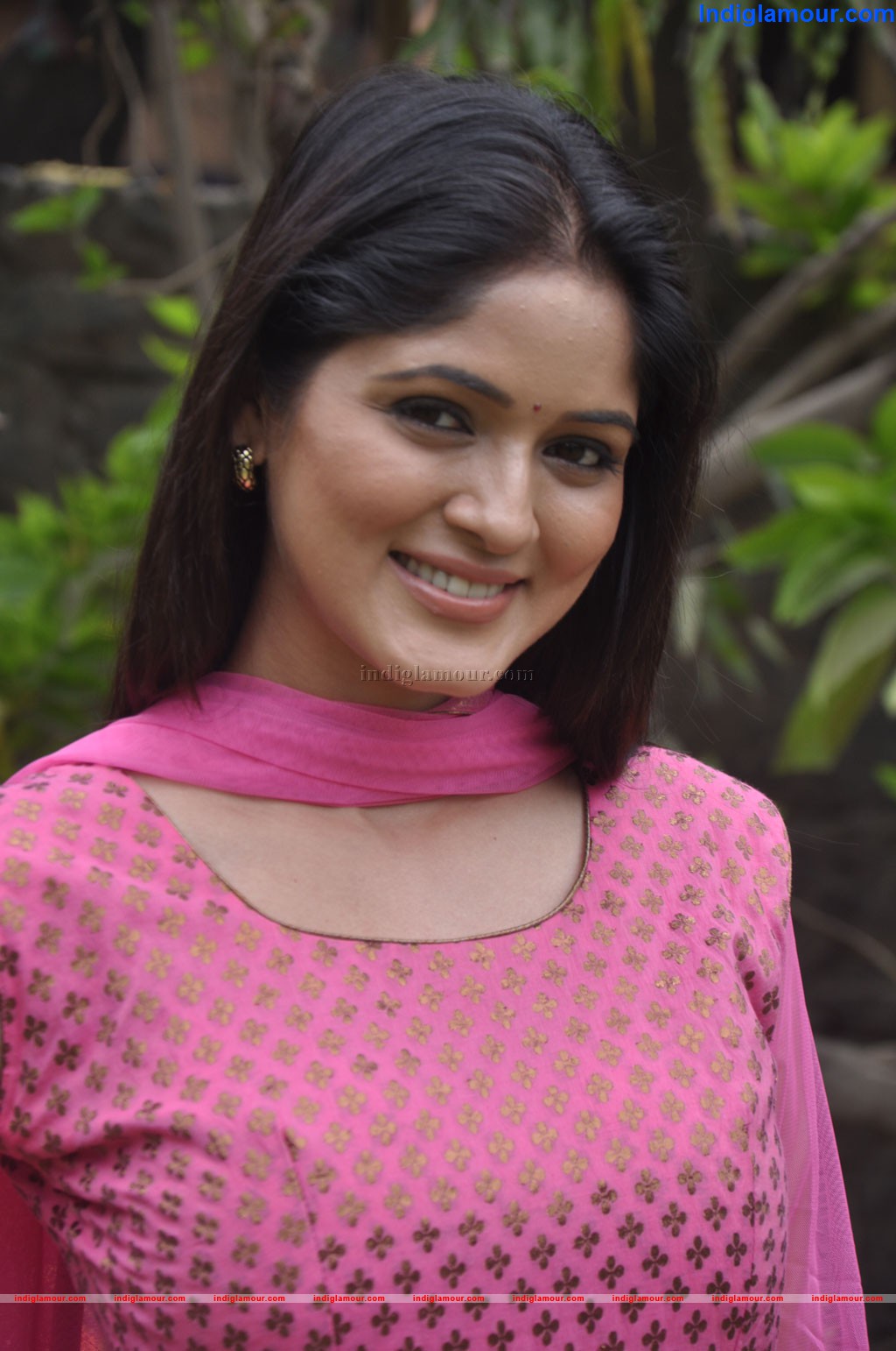 Parvathi Nirban Actress hd photo