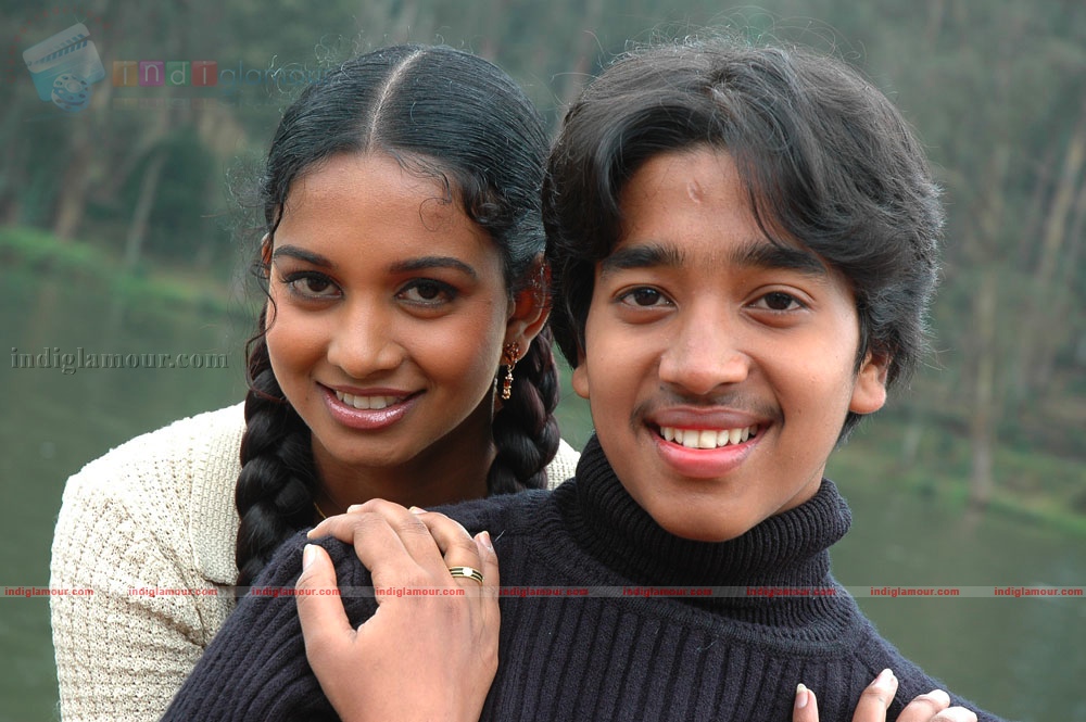 365 Kadhal Kadithangal Movie hd photo