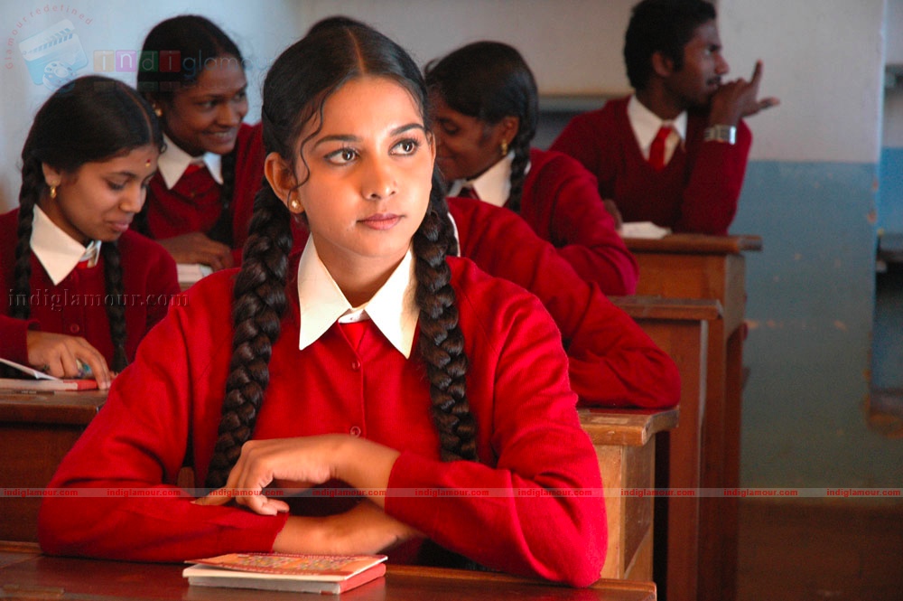 365 Kadhal Kadithangal Movie hd photo