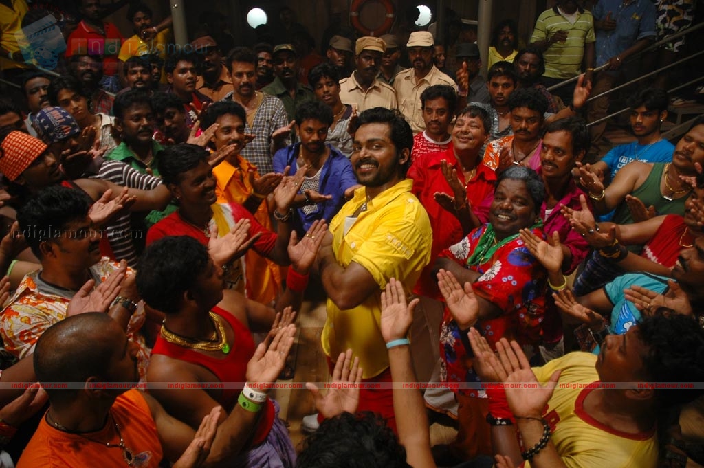 Aayirathil Oruvan Movie hd photo