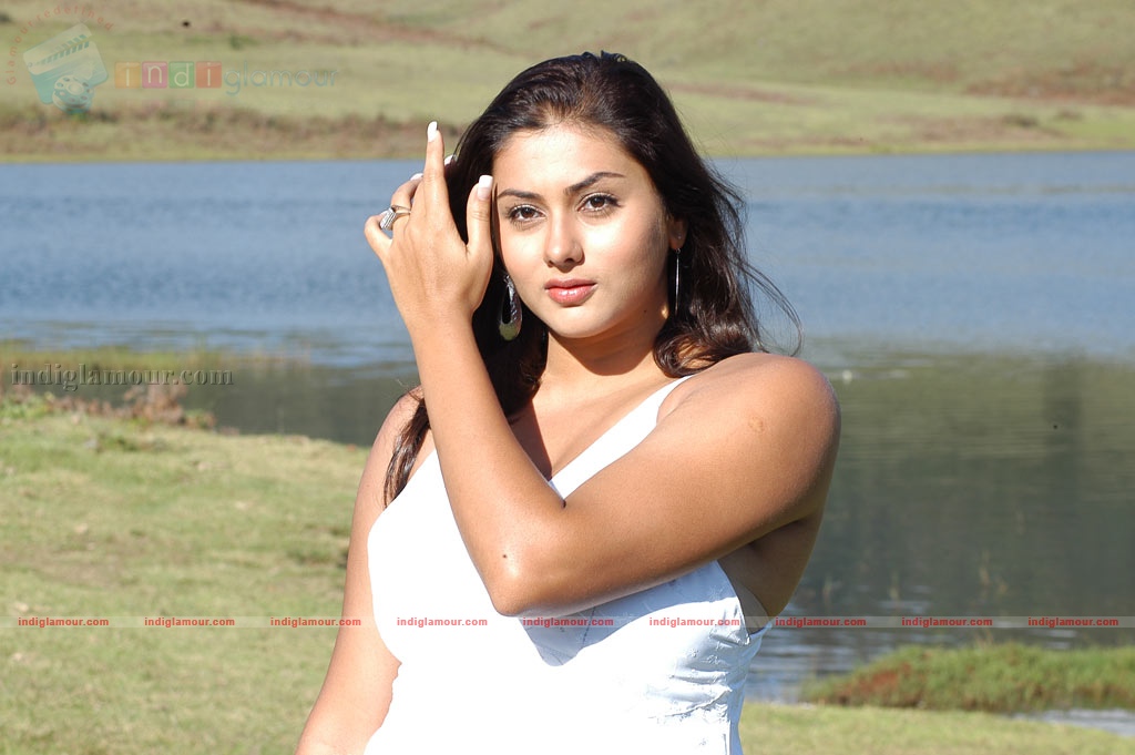 Azhagana Ponnuthan Movie hd photo