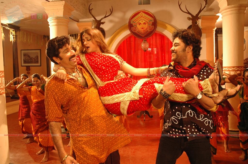 Guru Sishyan Movie hd photo