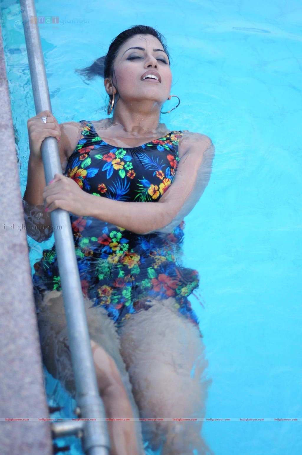 Innisai Kavalan Movie hd photo