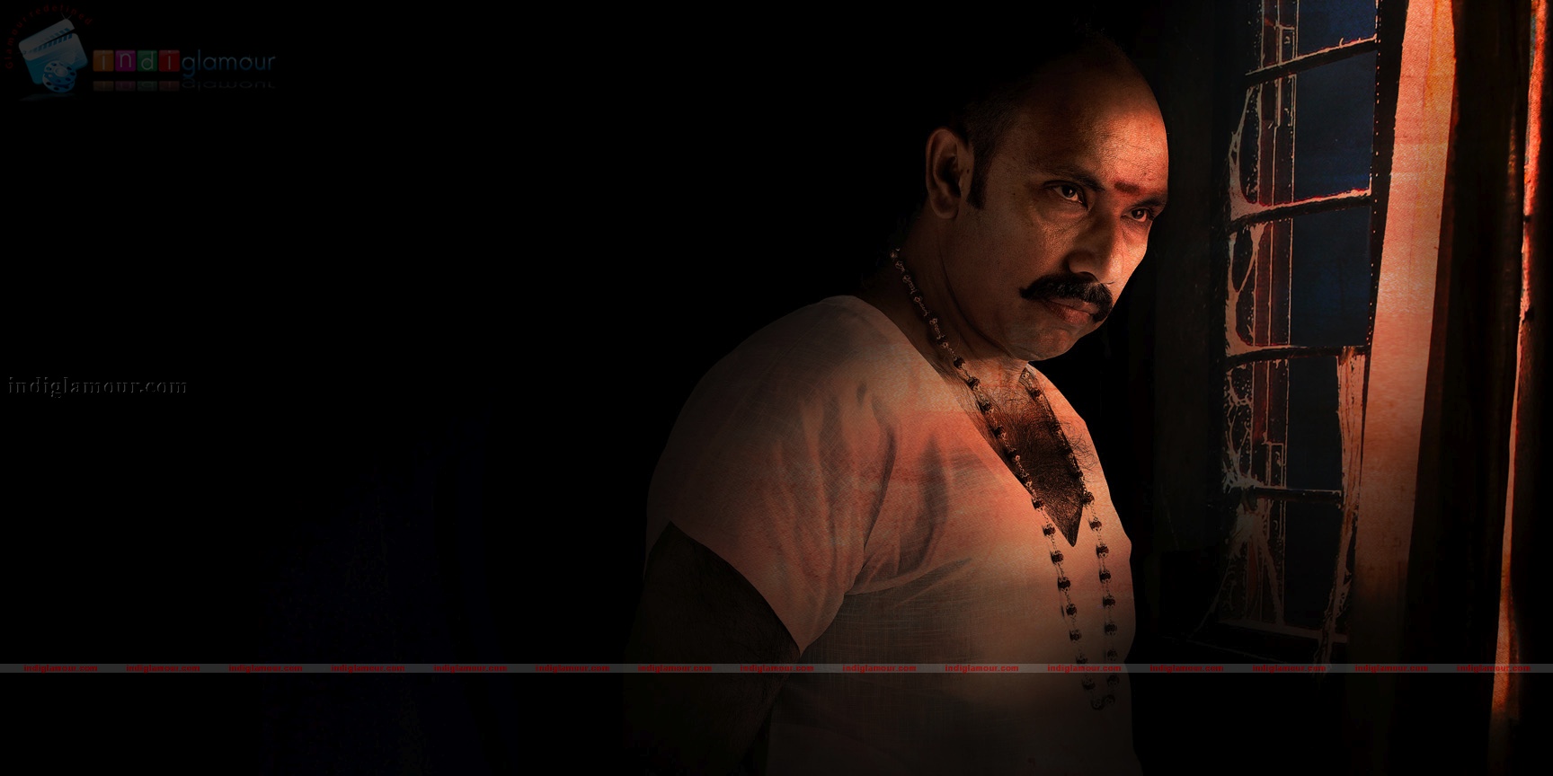 Aayiram Vilakku Movie hd photo