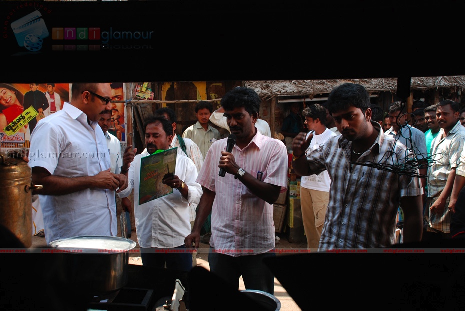 Aayiram Vilakku Movie hd photo