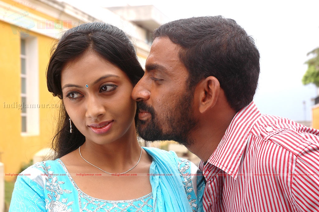 Bhayam Ariyaan Movie hd photo