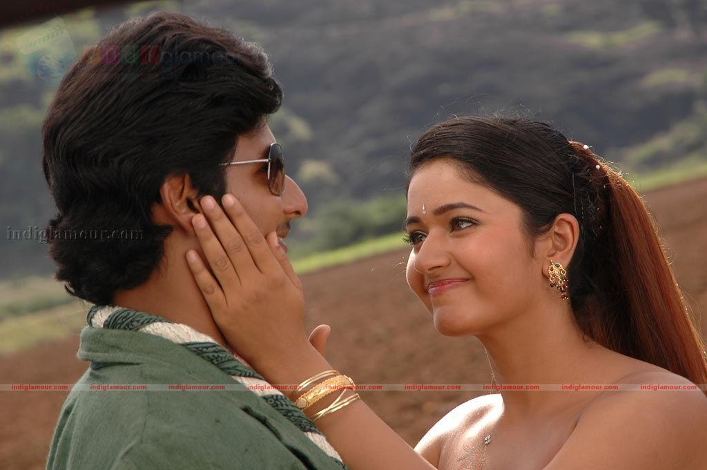 Kacheri Arambam Movie hd photo