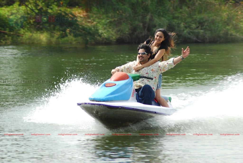 Nalvaravu Movie hd photo