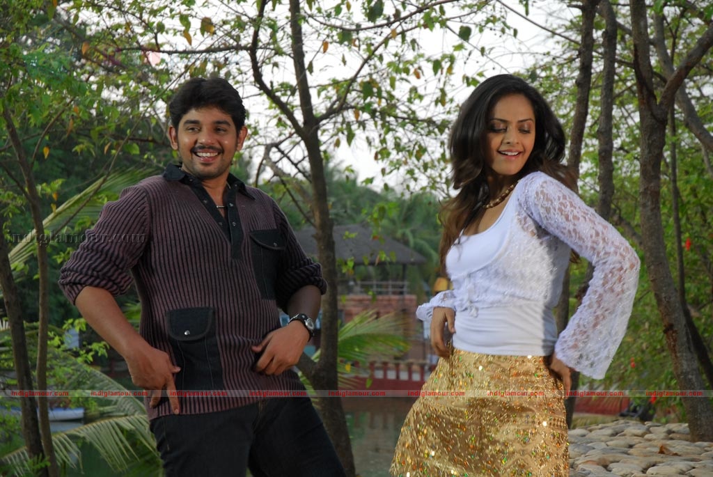 Nalvaravu Movie hd photo