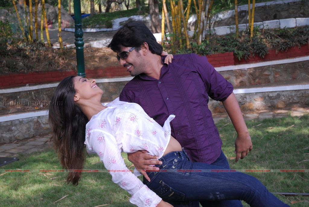 Nalvaravu Movie hd photo