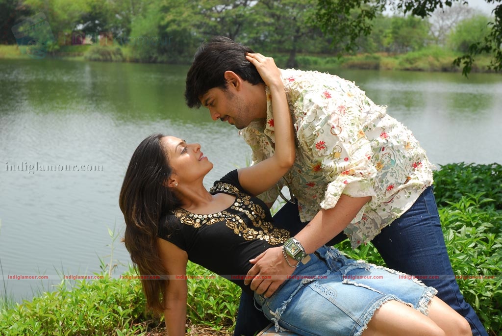 Nalvaravu Movie hd photo
