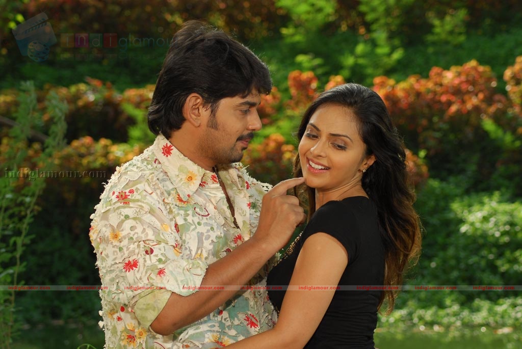 Nalvaravu Movie hd photo