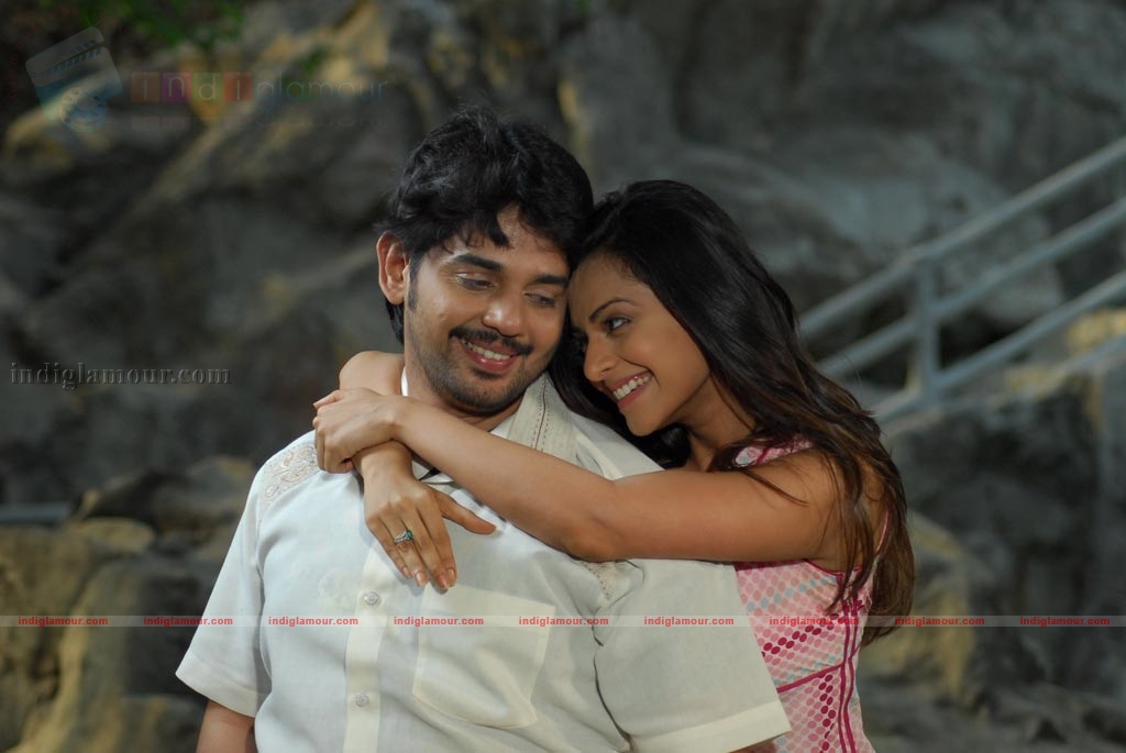 Nalvaravu Movie hd photo