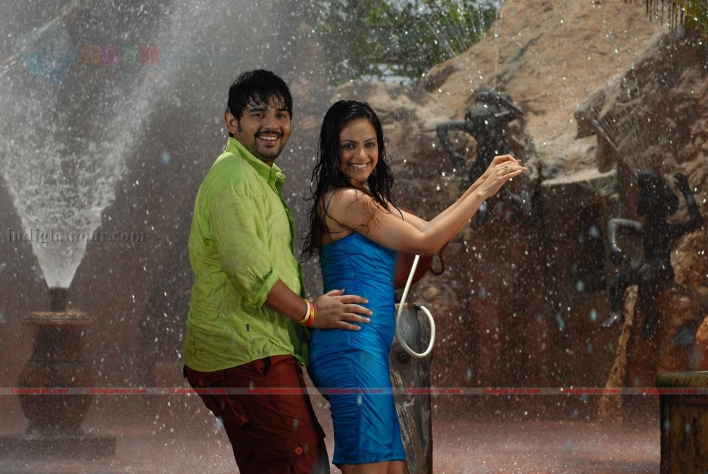 Nalvaravu Movie hd photo