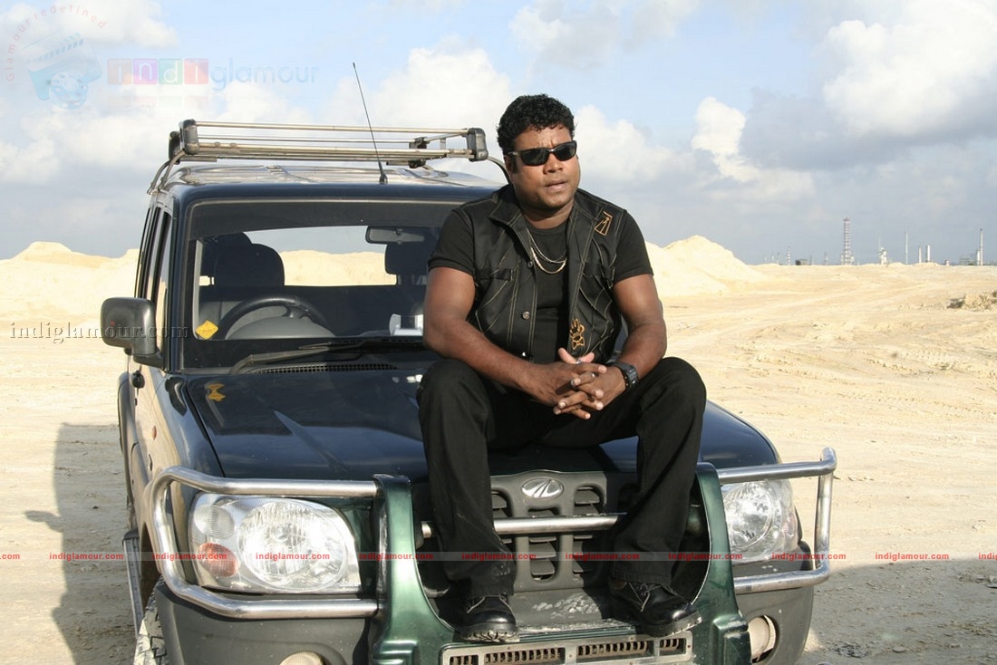 Namitha in Nil Kavani Ennai Kadhali Movie hd photo