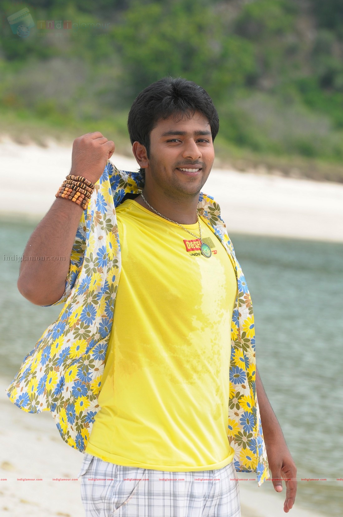 Siddu Plus Two First Attempt Movie hd photo