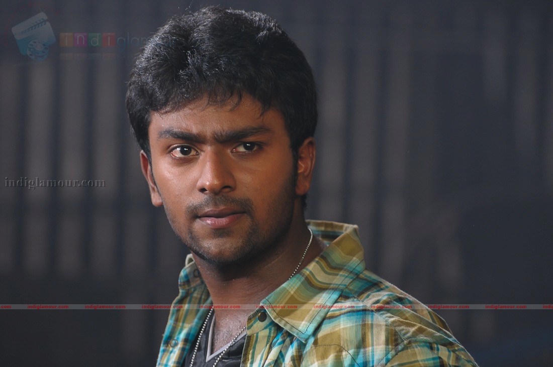 Siddu Plus Two First Attempt Movie hd photo