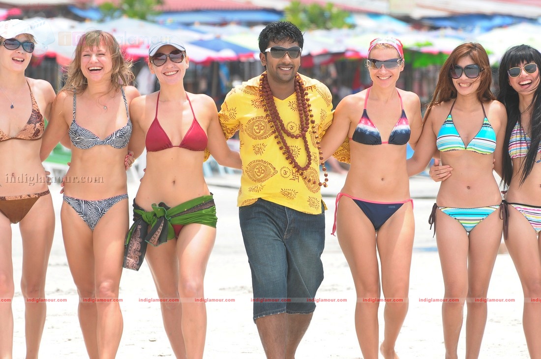 Siddu Plus Two First Attempt Movie hd photo