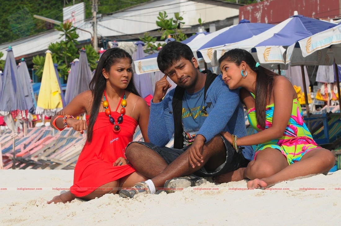 Siddu Plus Two First Attempt Movie hd photo