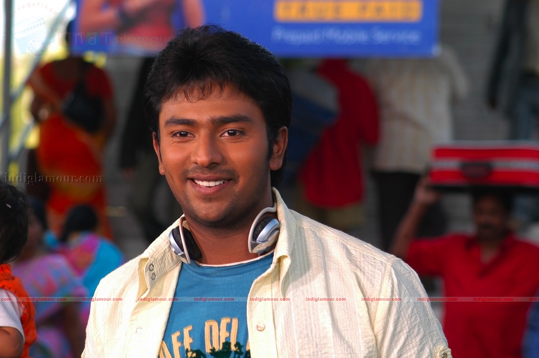 Siddu Plus Two First Attempt Movie hd photo