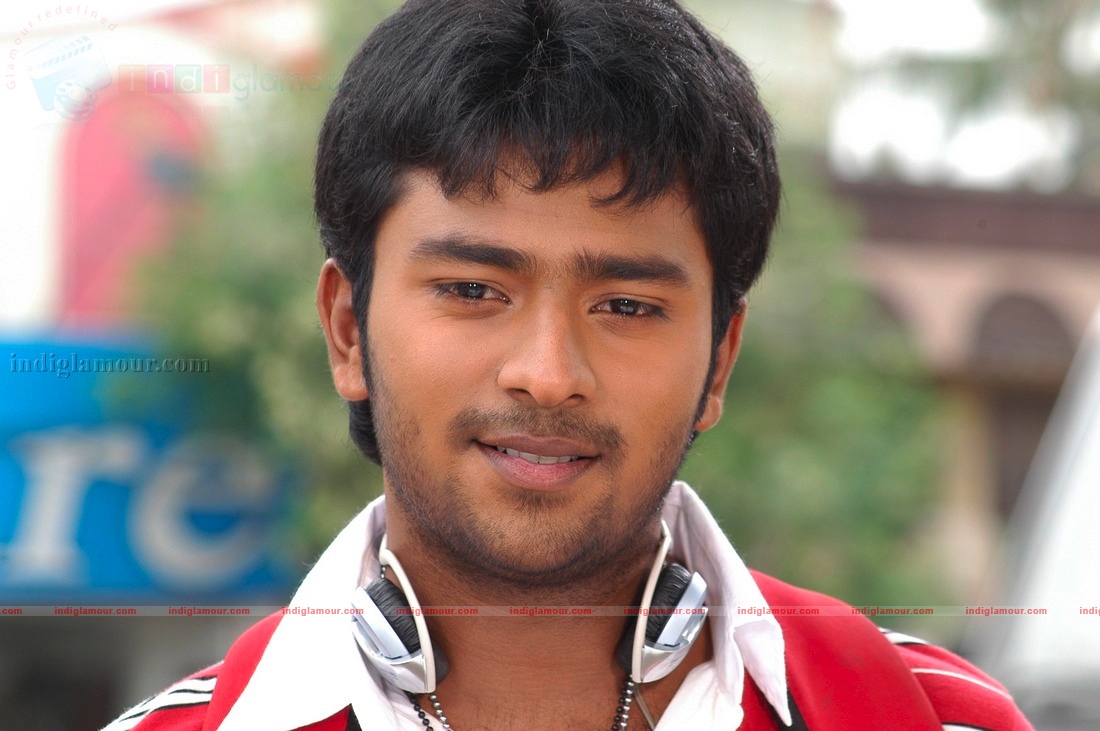 Siddu Plus Two First Attempt Movie hd photo