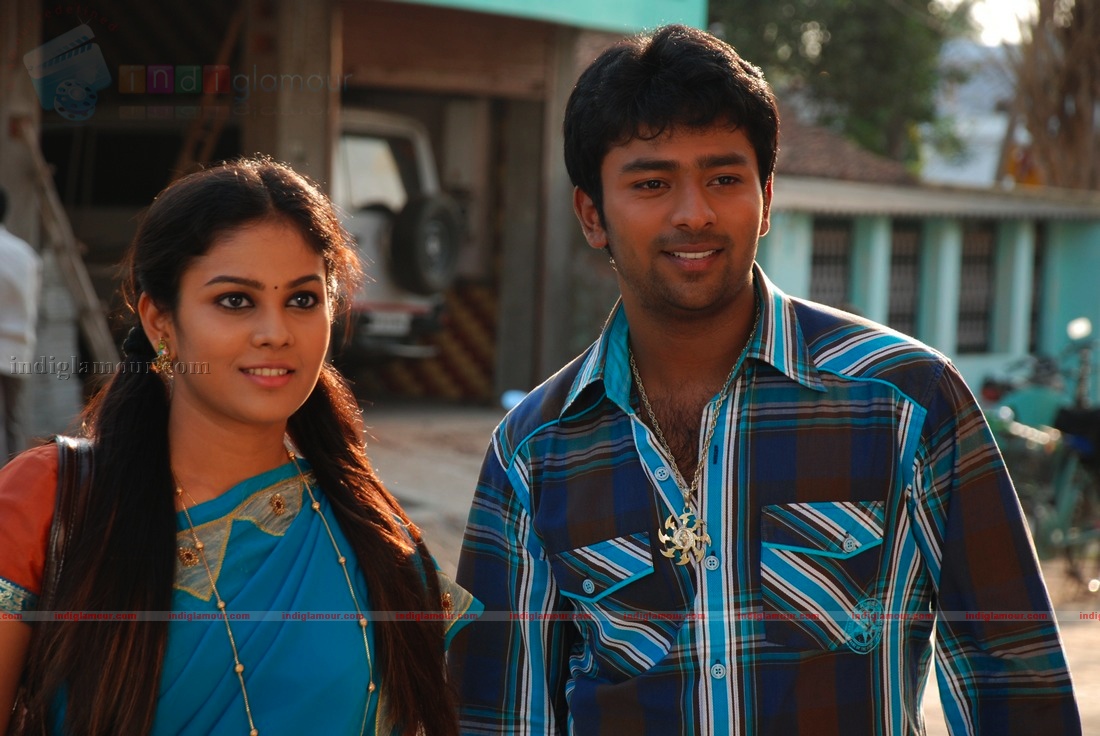 Siddu Plus Two First Attempt Movie hd photo
