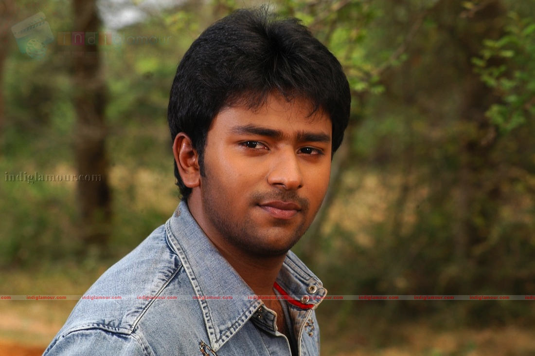 Siddu Plus Two First Attempt Movie hd photo