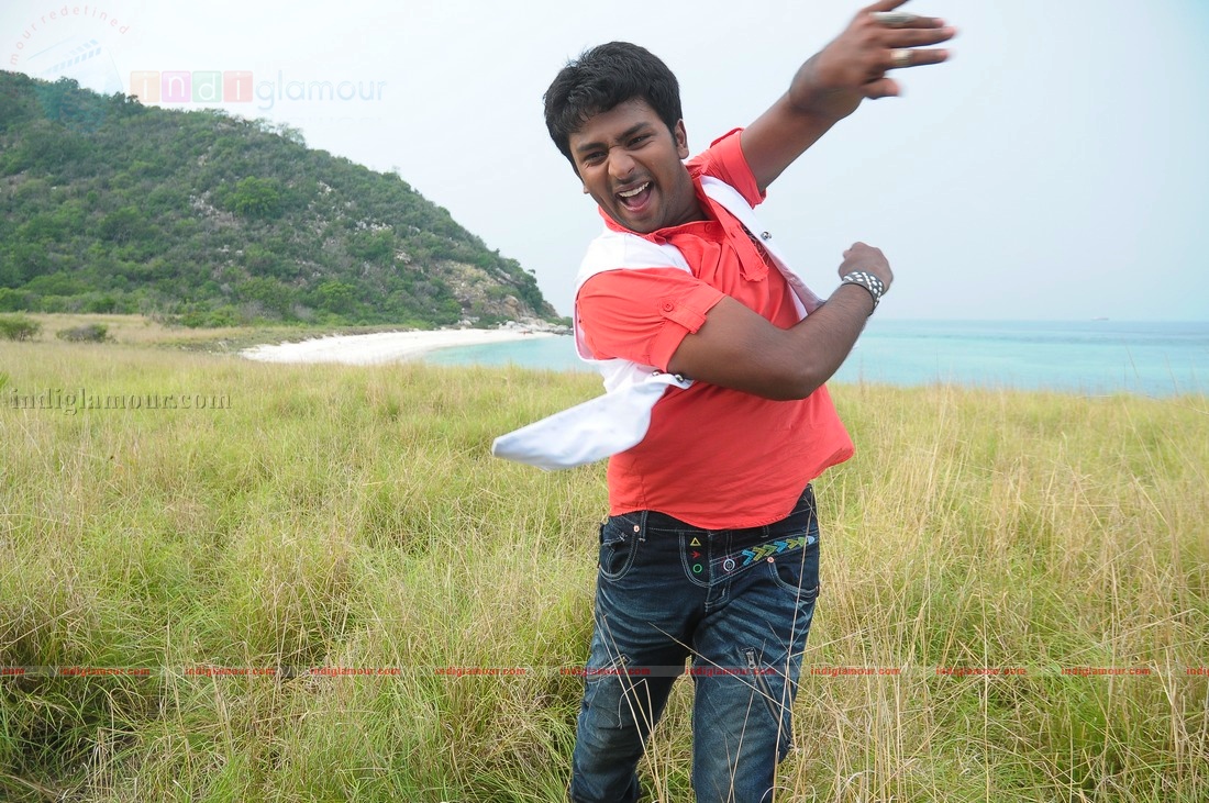 Siddu Plus Two First Attempt Movie hd photo