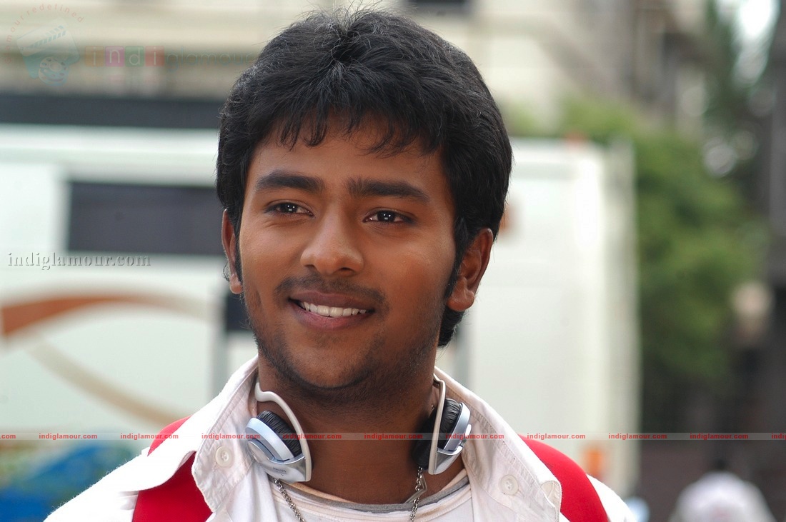 Siddu Plus Two First Attempt Movie hd photo