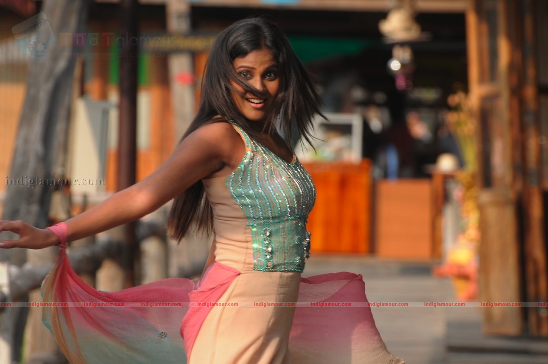 Siddu Plus Two First Attempt Movie hd photo