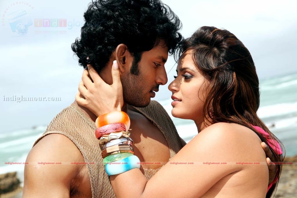 Theeratha Vilayattu Pillai Movie hd photo