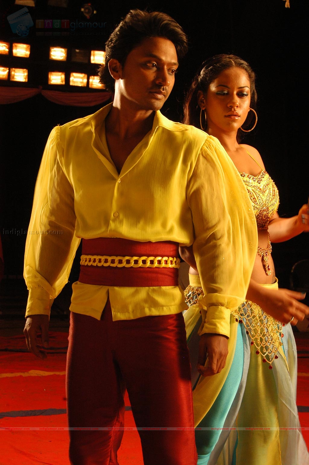 Katradhu Kalavu Movie hd photo