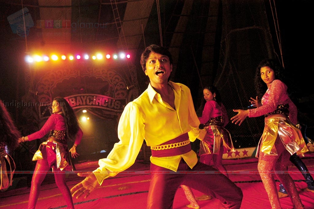 Katradhu Kalavu Movie hd photo
