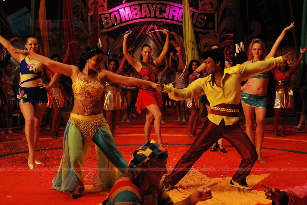 Katradhu Kalavu Movie hd photo