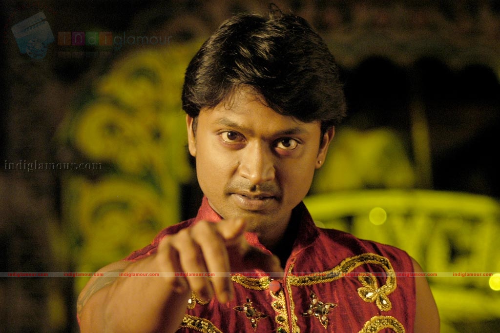 Katradhu Kalavu Movie hd photo