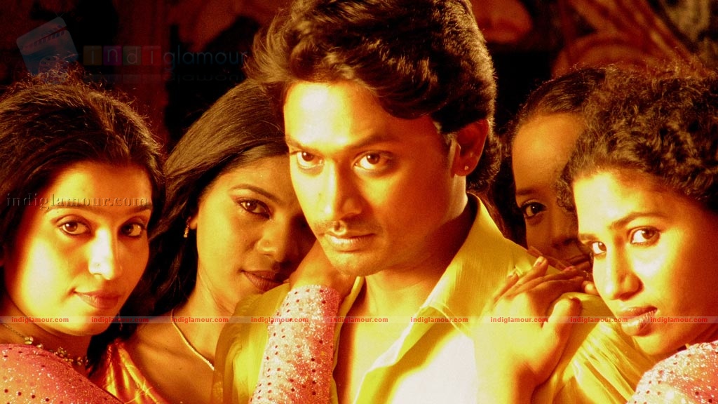 Katradhu Kalavu Movie hd photo