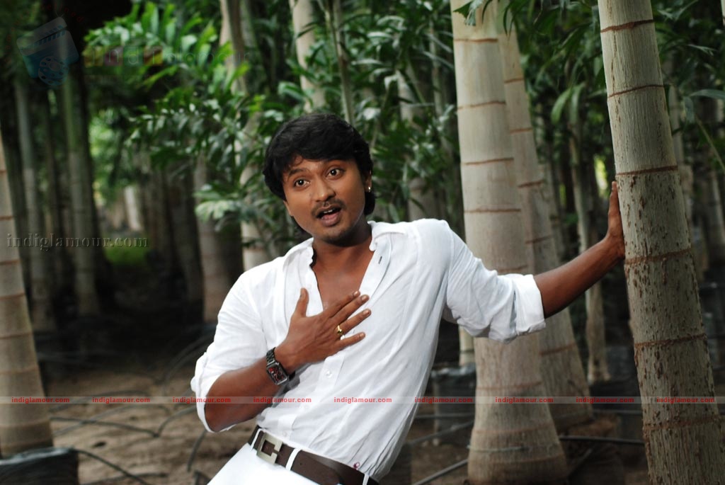 Katradhu Kalavu Movie hd photo