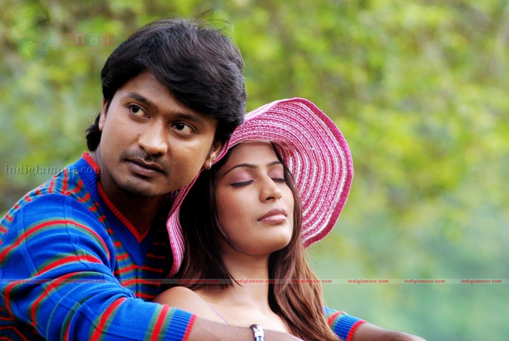 Katradhu Kalavu Movie hd photo
