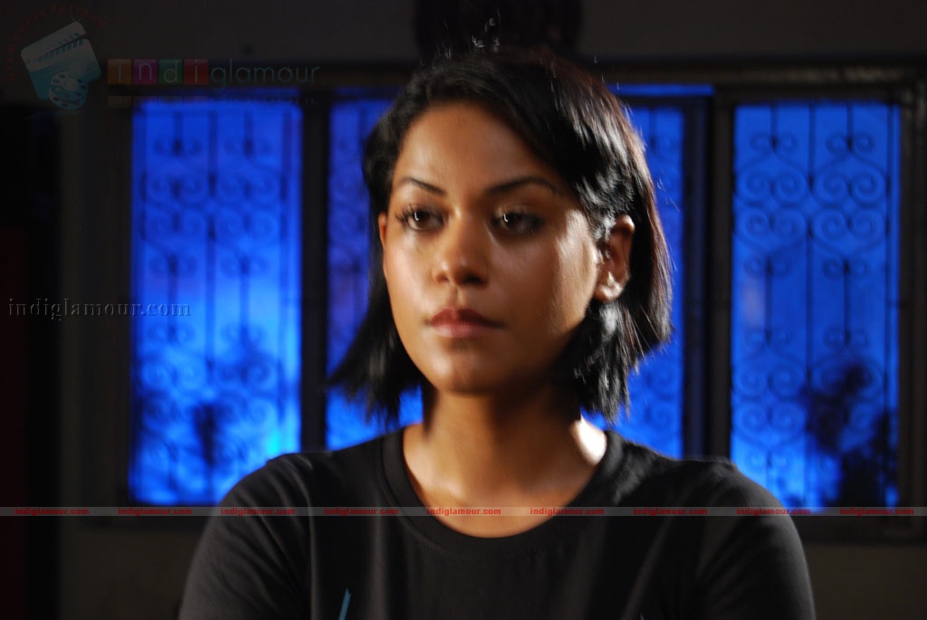 Pournami Nagam Movie hd photo