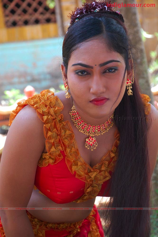 Kathalai Parikkathey Movie hd photo