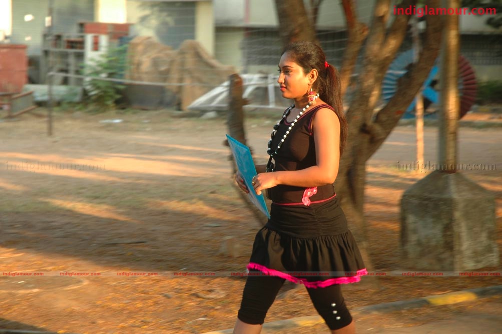 Kathalai Parikkathey Movie hd photo