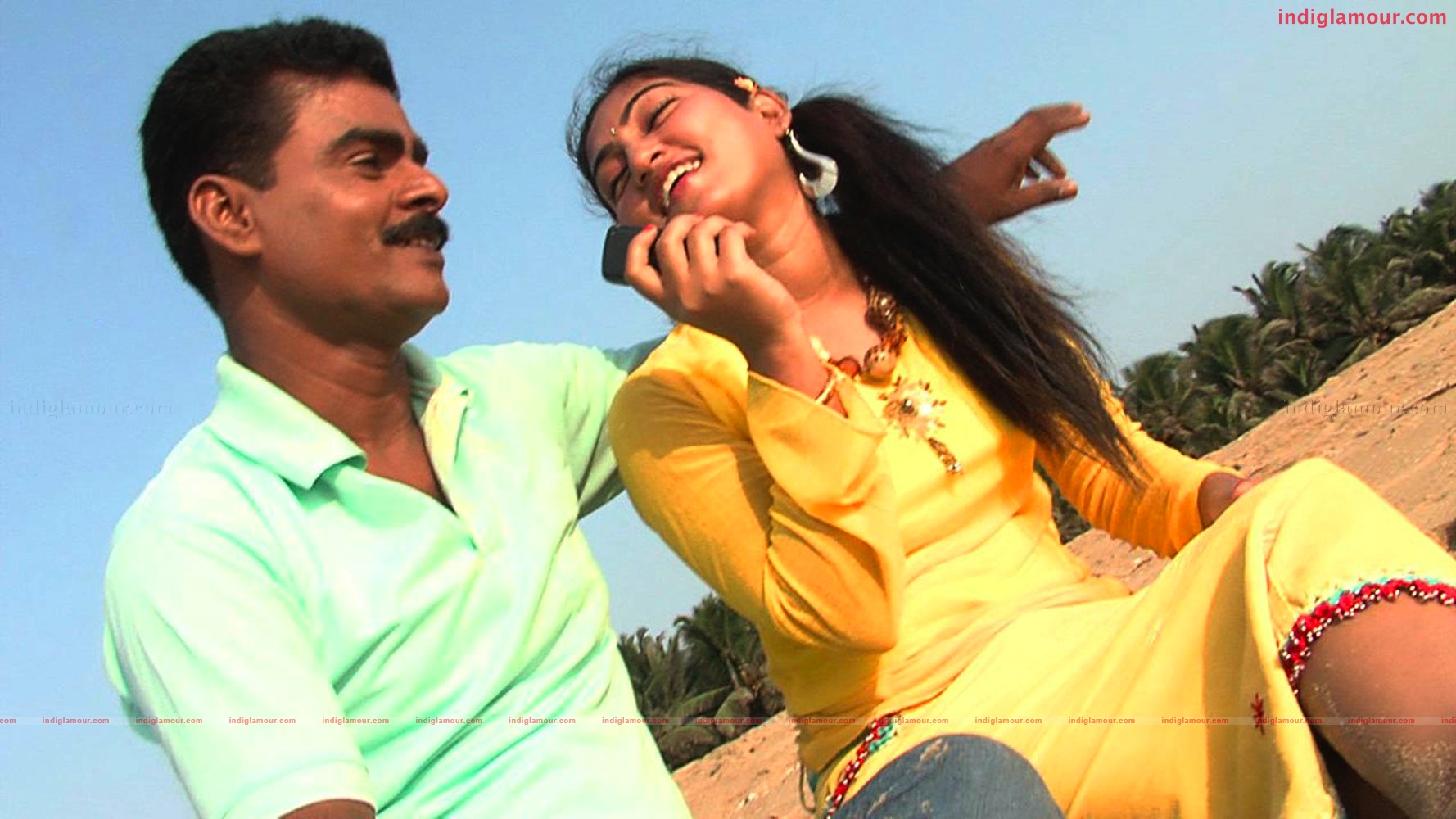 Kathalai Parikkathey Movie hd photo
